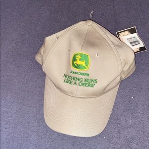 NWT John Deer Hat